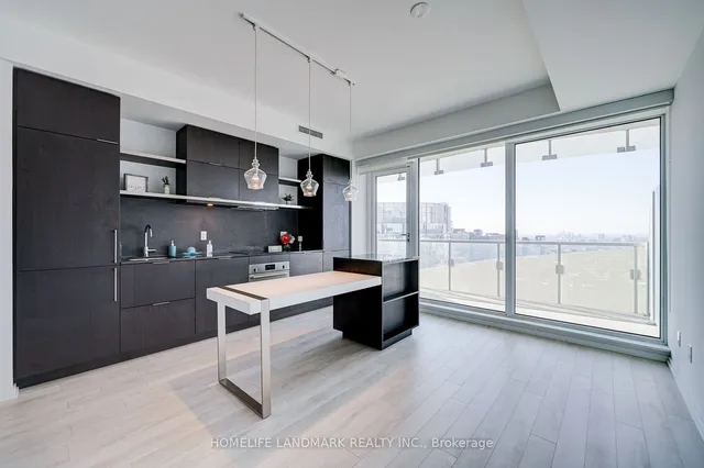 Additional image 11 of 197 Yonge St Unit 4211