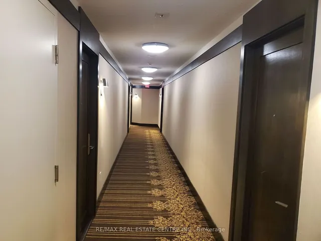 Additional image 20 of 20 Blue Jays Way Unit 1019