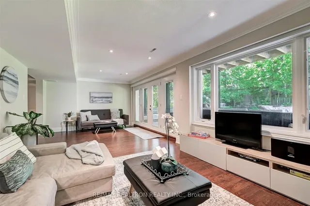 Additional image 29 of 102 Edenbridge Dr