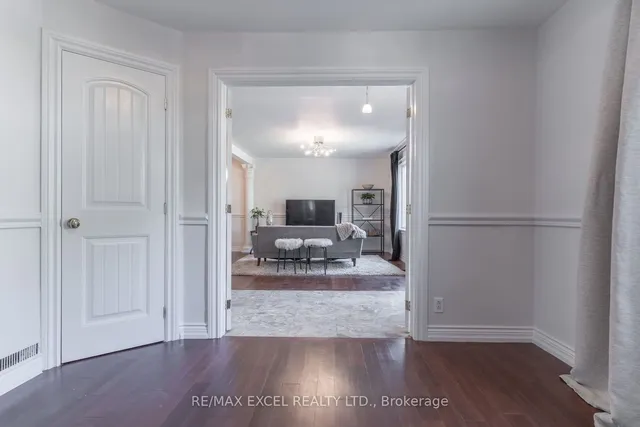 Primary image of 47 Anndale Dr