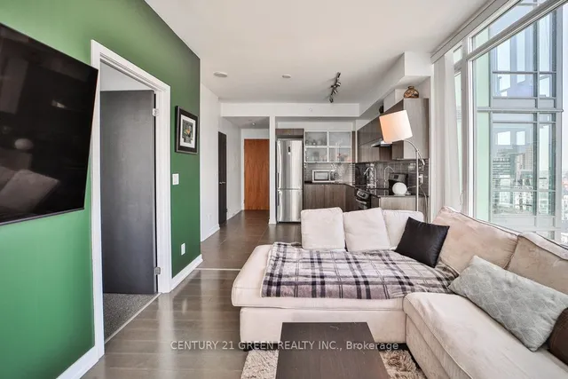 Additional image 2 of 170 Fort York Blvd Unit 2404