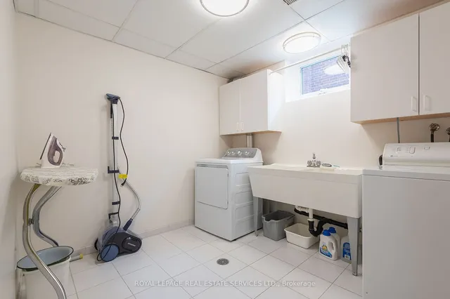 Additional image 33 of 173 Betty Ann Dr