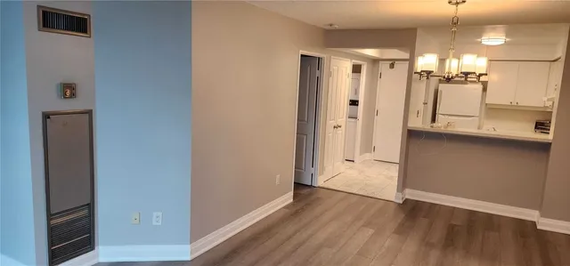 Additional image 22 of 942 Yonge St Unit 703