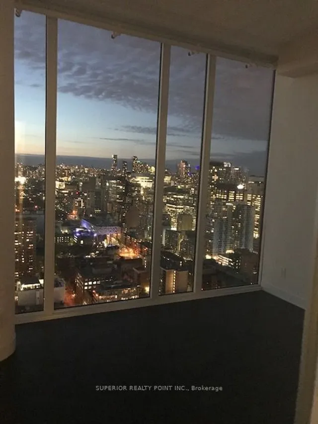 Additional image 5 of 290 Adelaide St Unit 4004