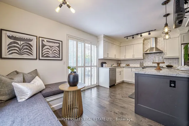 Additional image 11 of 106 Gloucester Grve