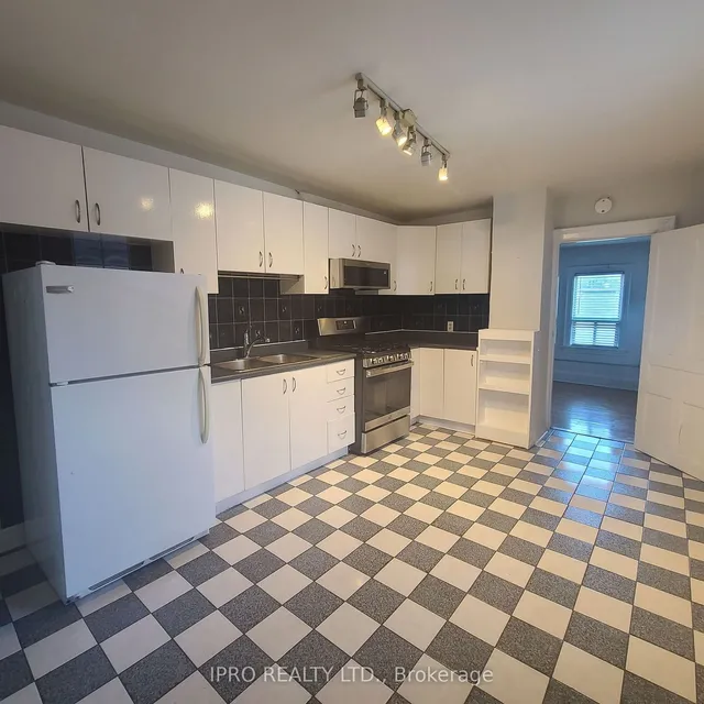 Additional image 15 of 64 Robinson St