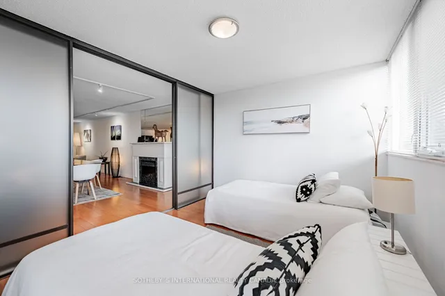 Additional image 21 of 360 Bloor St Unit 505