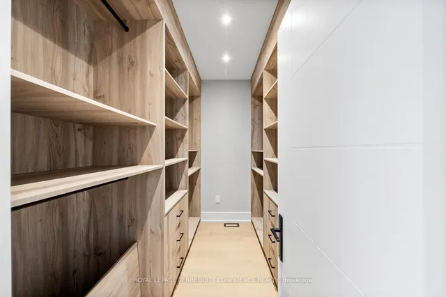 Additional image 21 of 68 Lynnhaven Rd