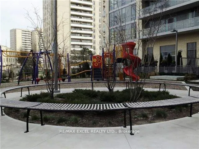 Additional image 17 of 62 Forest Manor Rd Unit 611