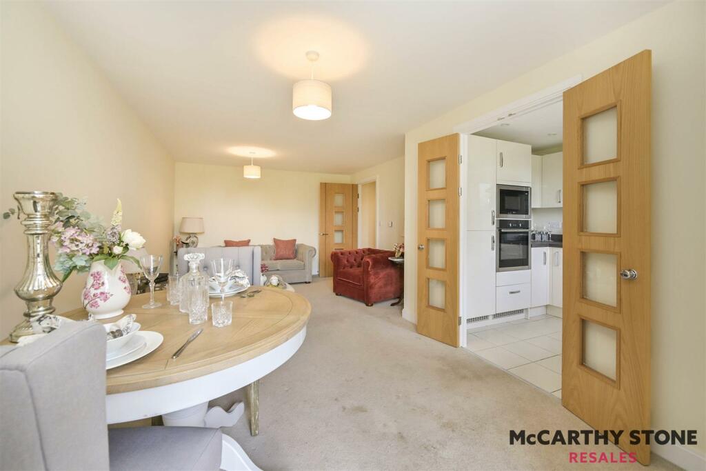 Additional image 3 of Eleanor House, London Road, St. Albans . AL1 1NR