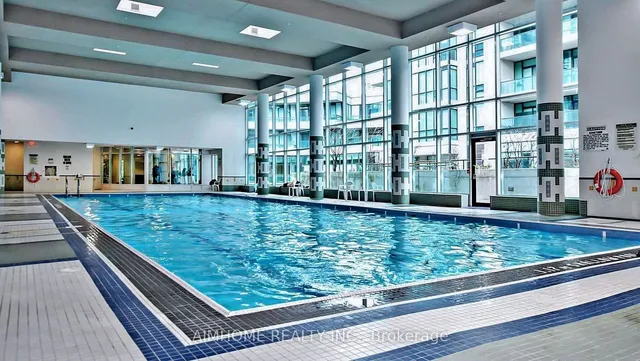 Additional image 37 of 33 Bay St Unit 1508