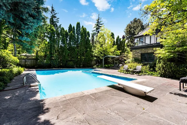 Additional image 5 of 23 Dewbourne Ave