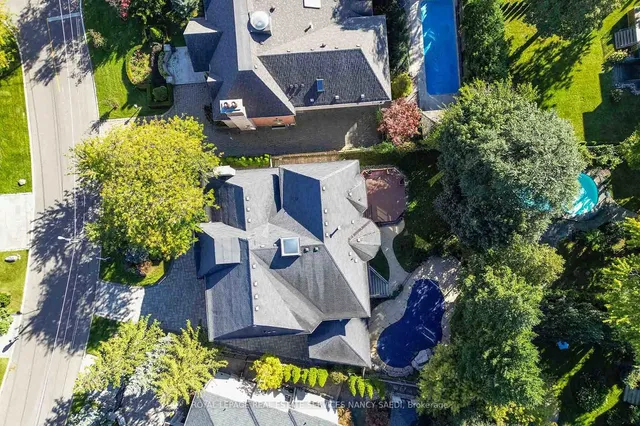 Additional image 40 of 2B Lauderdale Dr