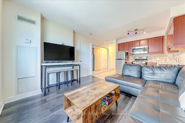 Additional image 15 of 36 Lee Centre Dr Unit 1905