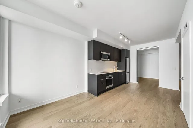 Additional image 10 of 1926 Lake Shore Blvd Unit 4107