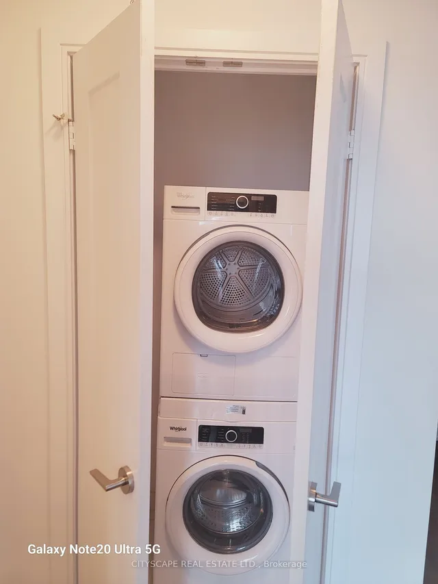 Additional image 13 of 275 Village Green Sq Unit 2920