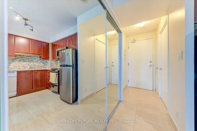 Additional image 9 of 36 Lee Centre Dr Unit 1905