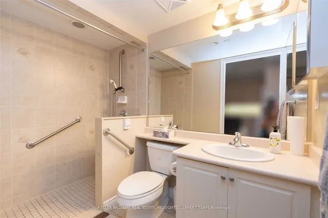 Additional image 22 of 3 Marine Parade Dr Unit 707