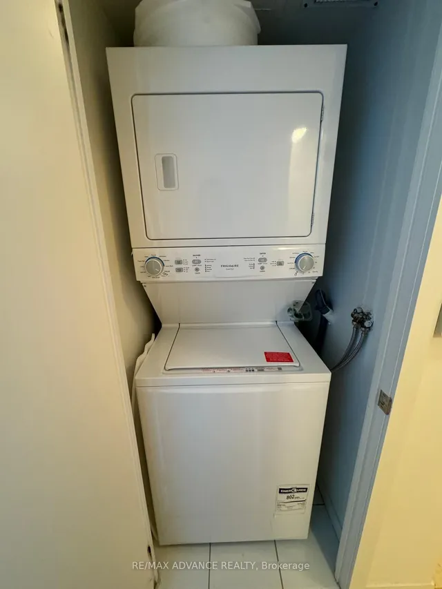 Additional image 11 of 65 Bremner Blvd Unit 3603