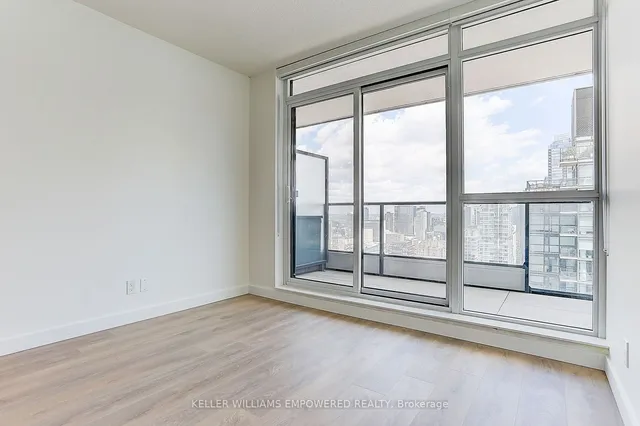 Additional image 35 of 38 Widmer St Unit 4806