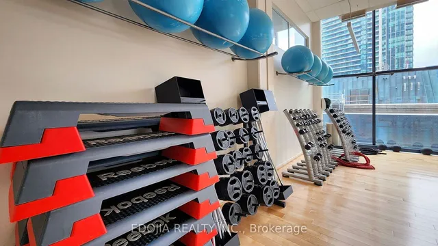 Additional image 28 of 100 Harbour St Unit 6004