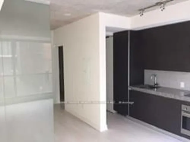 Additional image 2 of 629 King St Unit 217