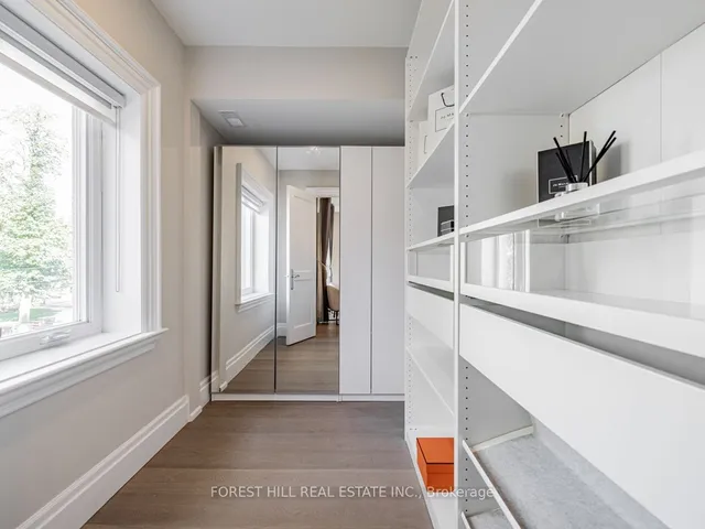 Additional image 20 of 15 Strathallan Blvd