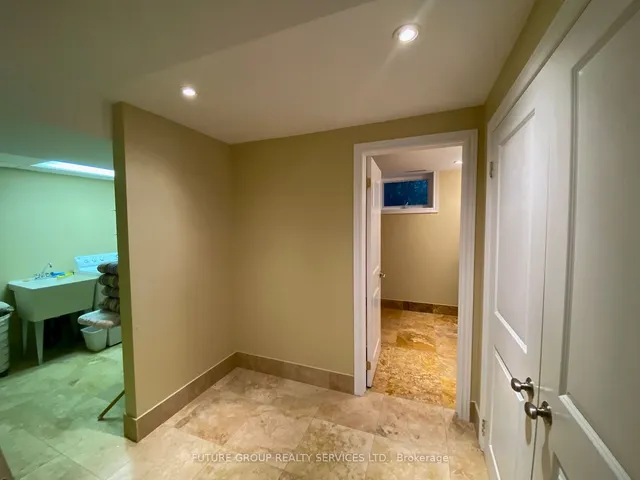 Additional image 25 of 21 Raintree Path