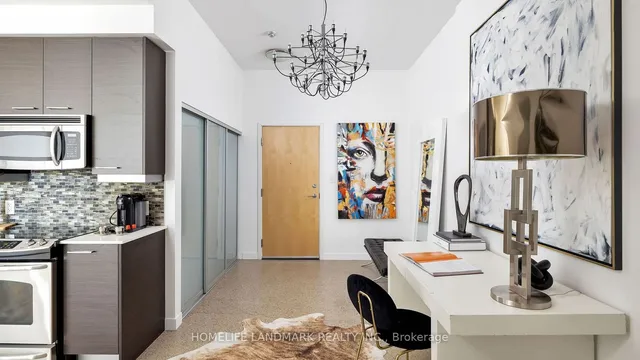 Additional image 5 of 510 King St Unit 622