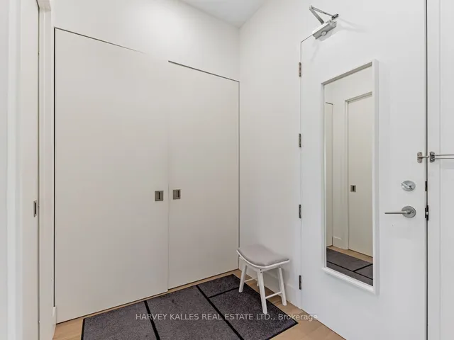 Additional image 4 of 562 Eglinton Ave Unit 202