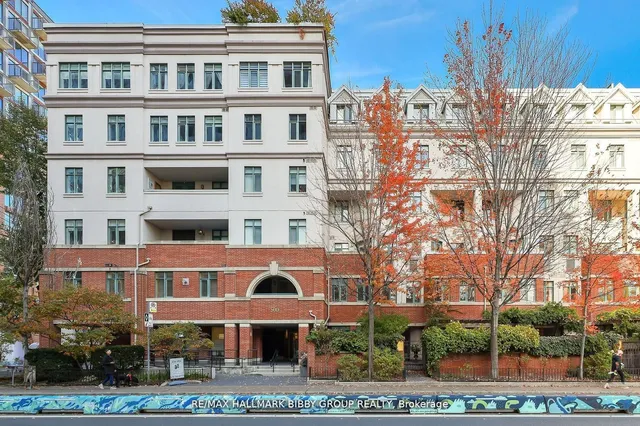 Additional image 31 of 500 Richmond St Unit 315