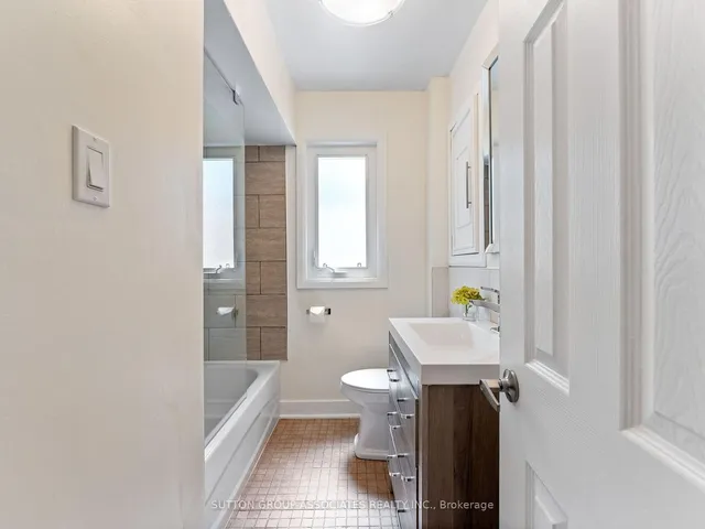 Additional image 16 of 397 Horsham Ave