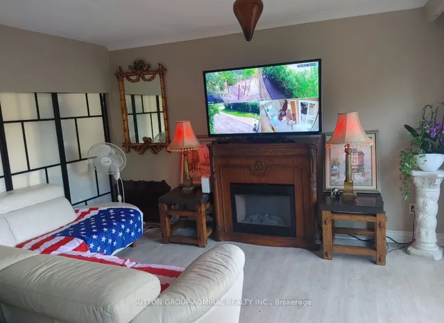 Additional image 10 of 14 Axsmith Cres