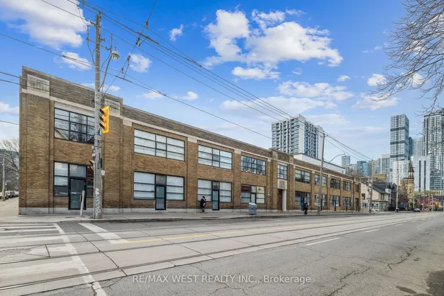 365 Dundas St Unit 111