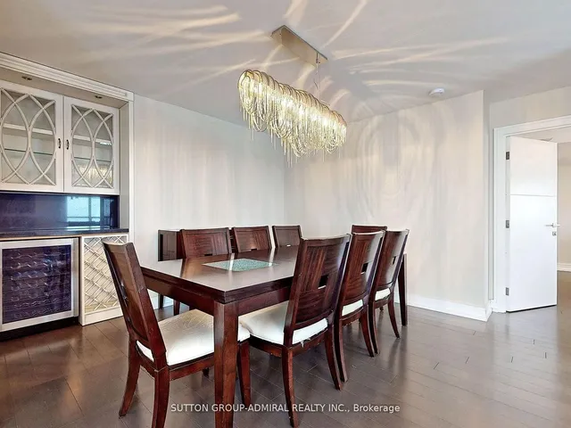 Additional image 7 of 188 Fairview Mall Dr Unit 2115