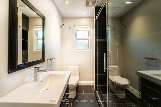 Additional image 14 of 93 Hounslow Ave