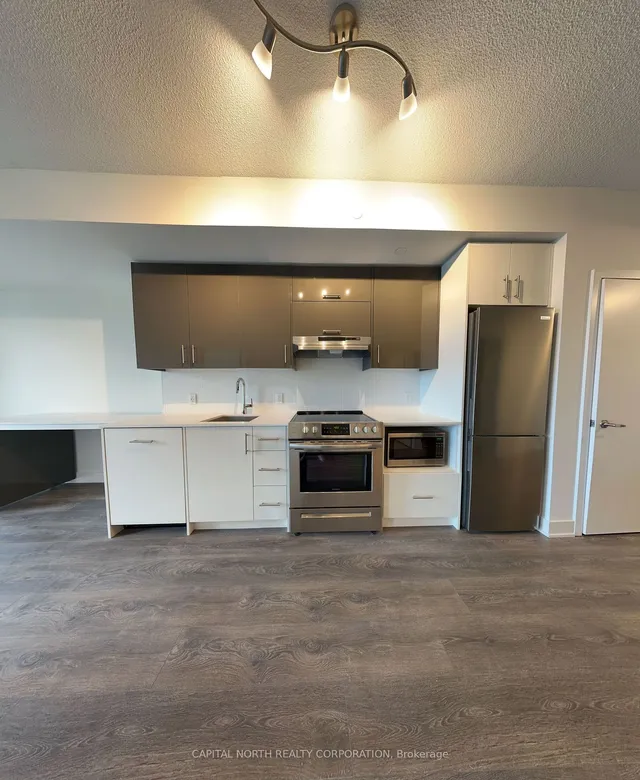 Additional image 7 of 188 Fairview Mall Dr Unit 220