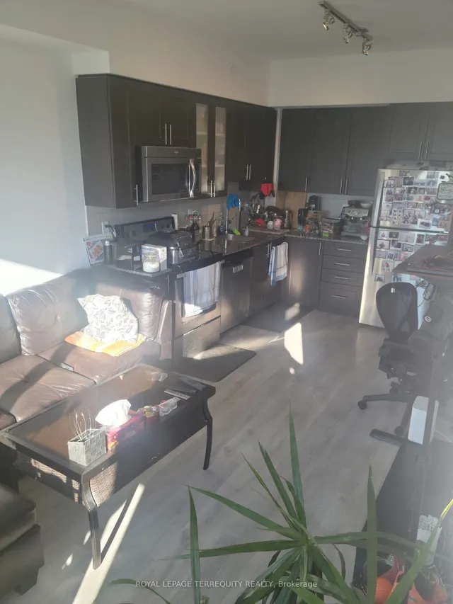 Additional image 17 of 8 Scollard St Unit 1410