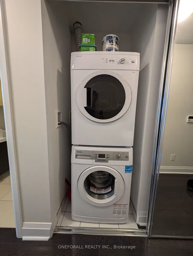 Additional image 22 of 1080 Bay St Unit 907