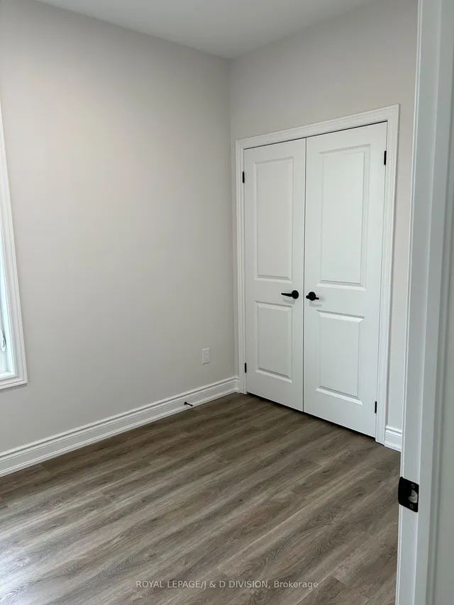 Additional image 13 of 19 Lambton Ave