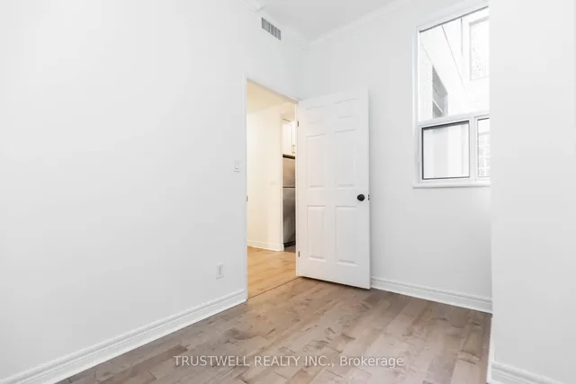 Additional image 9 of 55 Bloor St Unit LPH3