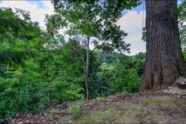 Additional image 10 of 100 Old Mill Rd