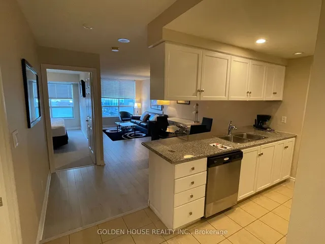 Additional image 3 of 168 Simcoe St Unit 517