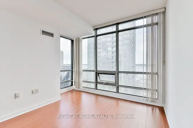 Additional image 9 of 3 Navy Wharf Crt Unit 1211