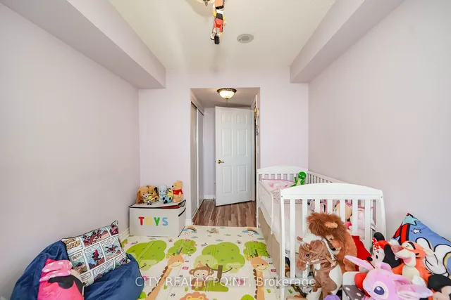 Additional image 12 of 1720 Eglington Ave Unit 807