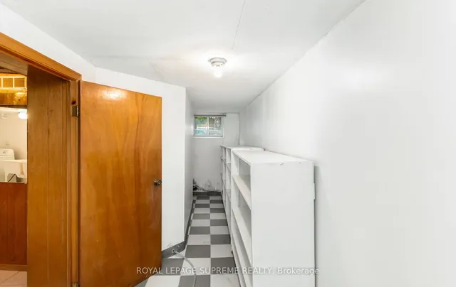 Additional image 33 of 34 Woodgate Dr