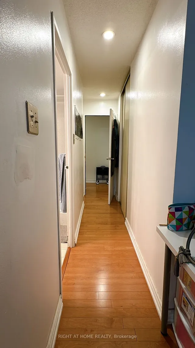 Additional image 18 of 3077 Weston Rd Unit 1006
