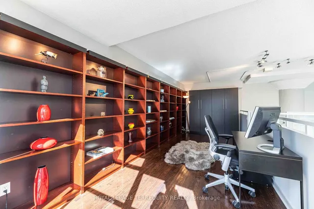 Additional image 21 of 300 Manitoba St Unit 210