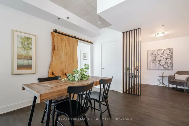 Additional image 10 of 90 Trinity St Unit 401