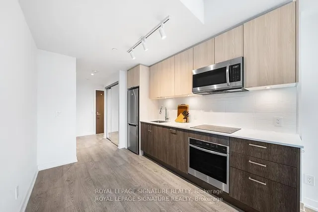 Additional image 8 of 1928 Lake Shore Blvd Unit 2115